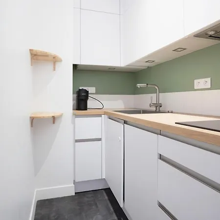 Dumoncel - Kp - Chic And Cozy In The 14th Arrondissement